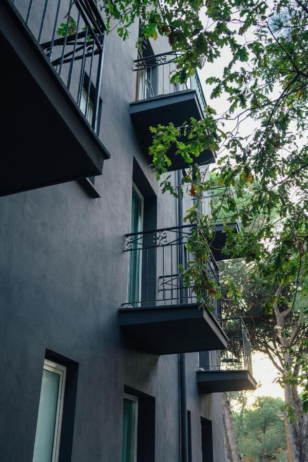 M House 4*