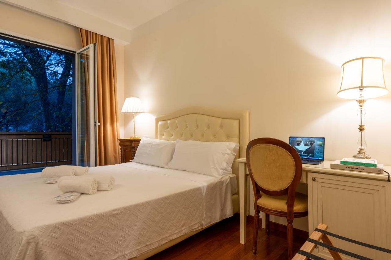Hotel M House